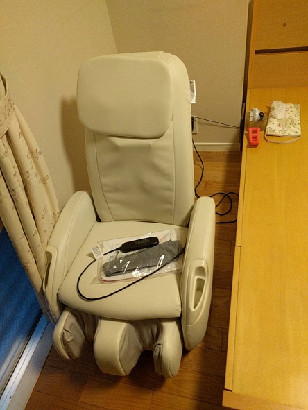 スライブ マッサージチェア.jpg