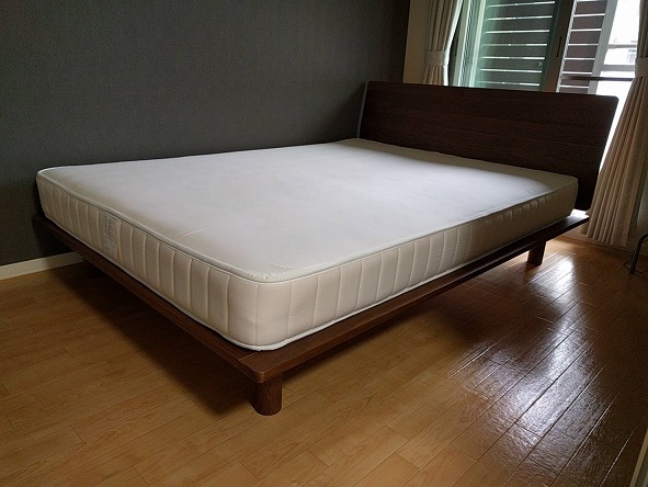 muji bed.jpg