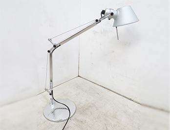 トロメオ マイクロ（Tolomeo micro）