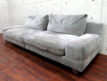 ルストロ（Lustro）3人掛けソファ