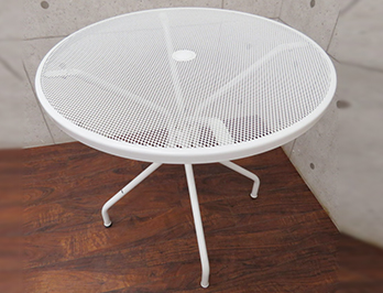 カンビ ラウンドテーブルM（CAMBI ROUND TABLE M）