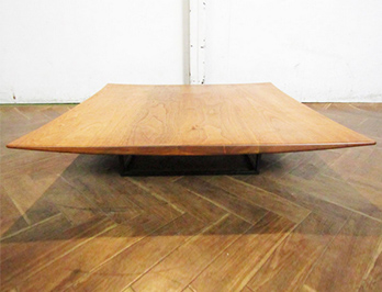 イビザフォルテ（IBIZA FORTE）テーブル