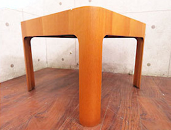 ハコ（Haco）サイドテーブル