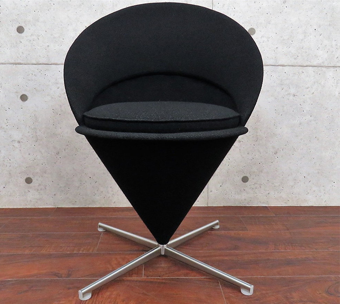 コーン チェア(Cone Chair)