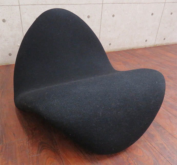タン チェア（Tongue Chair）